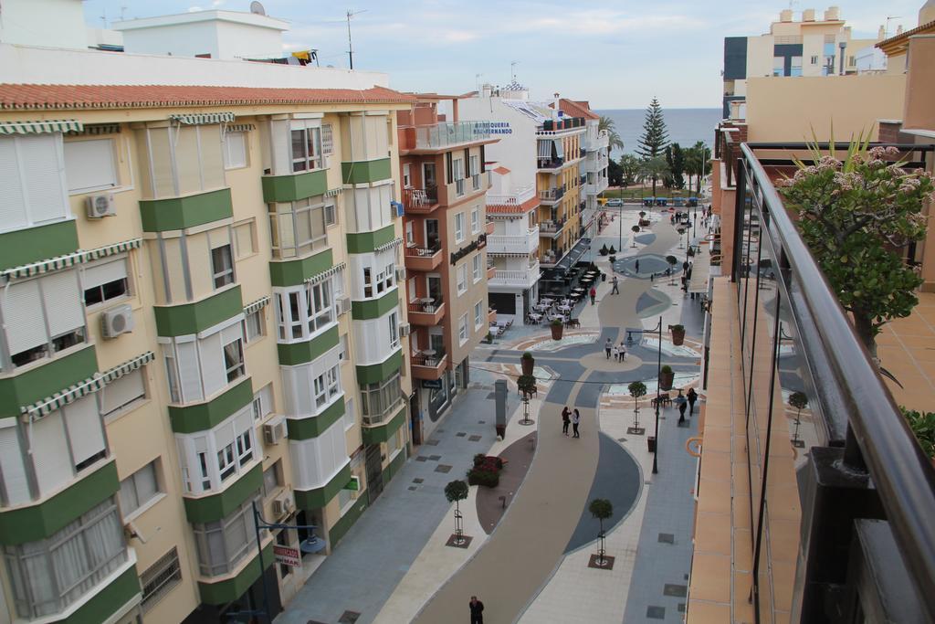 Apartamentos Guerrero Torre Del Mar Exterior foto